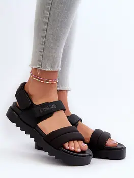 Sandals model 198789 Step in style
