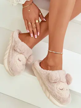 Slippers model 203752 Step in style
