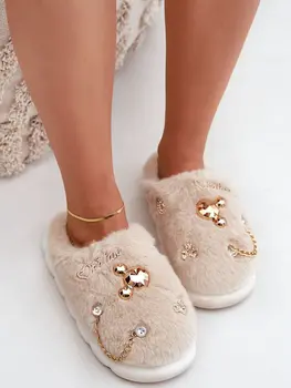 Slippers model 204957 Step in style