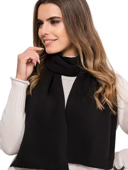 Shawl model 205670 Kamea