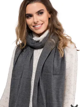 Shawl model 205757 Kamea