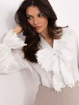 Long sleeve shirt model 206621 Lakerta