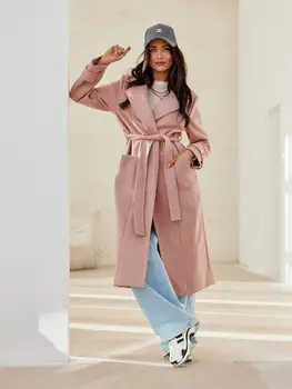 Coat model 206985 Roco Fashion