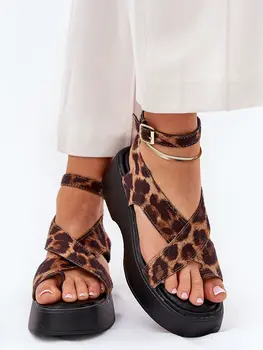 Buskin model 209891 Step in style