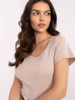 T-shirt model 211191 Relevance