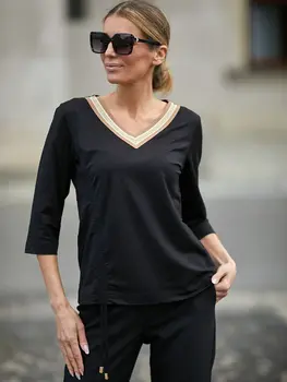 Blouse model 159544 La Aurora