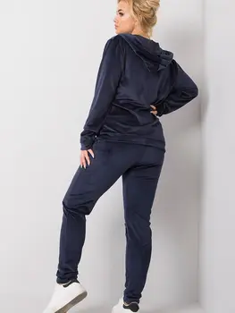 Plus size set model 171046 Relevance
