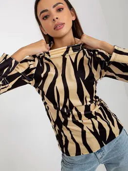Blouse model 173718 Rue Paris