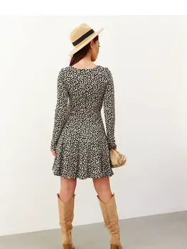 Daydress model 176341 By o la la