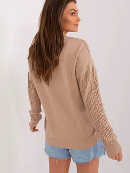 Jumper model 185726 AT