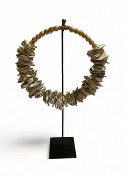 Full Shell With Wooden Beads Home Decoration