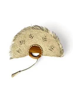 Small Andromeda Bali Natural Handfand