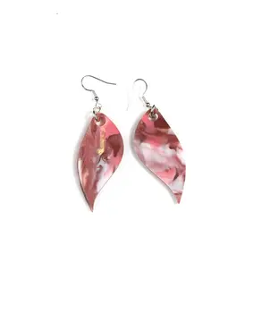 Pendientes Rosa y blanco: Accesorios de Moda Imprescindibles para un Toque de Elegancia y Encanto