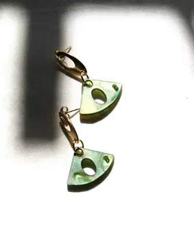 Pendientes abanico con base ovalada