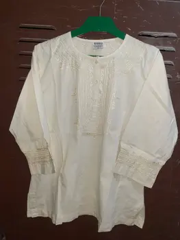 Blusa de mujer con mangas