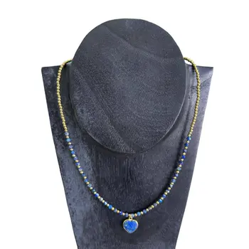Collares de mujer de Tailandia