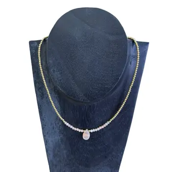 Collares de mujer de Tailandia