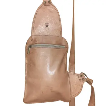 Bandolera cruzada cuadrada