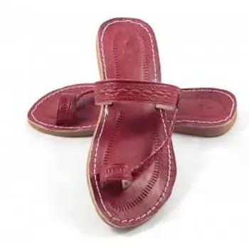 Sandalias de cuero.Marron oscuro