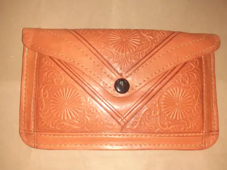 Cartera de boton Grande