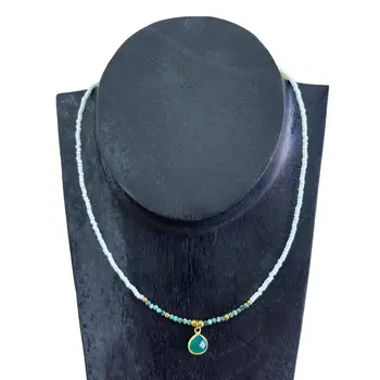 Collares de mujer de Tailandia