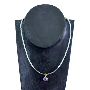 Collares de mujer de Tailandia