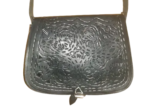 Bolso redondo calado hebilla mediano
