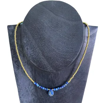 Collares de mujer de Tailandia