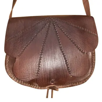 Bolso de Hoja Grande