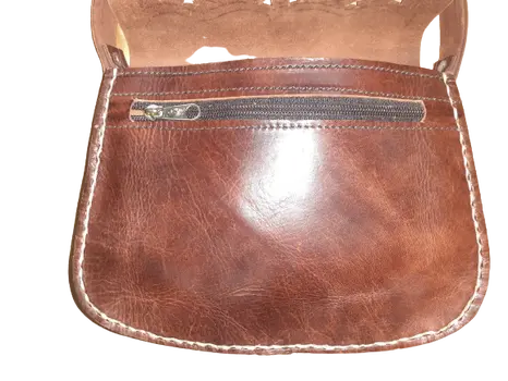 Bolso redondo calado hebilla mediano