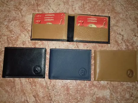 Cartera rectangular de hombre