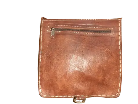 Bolso cuadrado vacuno calado