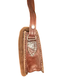 Bolso redondo calado hebilla mediano