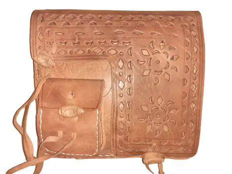 Bolso rectangular solapa calado grande