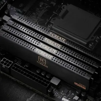 RAM Memory Team Group CTCED532G6000HC30DC01 32 GB DDR5 SDRAM DDR5 6000 MHz