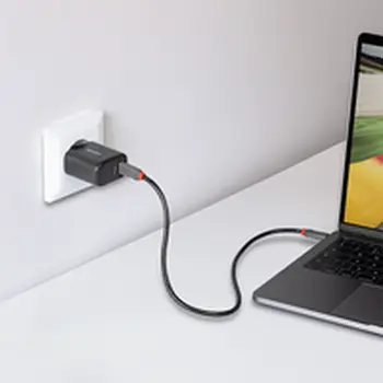 Wall Charger LINDY 73438 Black 65 W