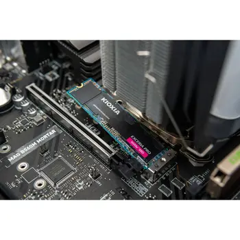 Hard Drive Kioxia 2 TB SSD