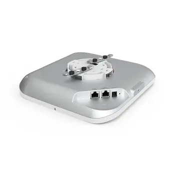 Router EnGenius ECW536