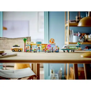 Construction set Lego FRIENDS 42656 Heartlake City Airport 958 Pieces