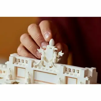 Construction set Lego 21062 Fontana de Trevi – Roma