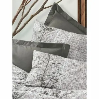 Duvet cover set