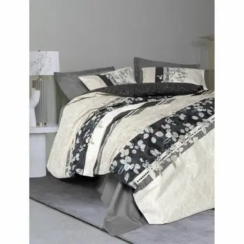 Duvet cover set