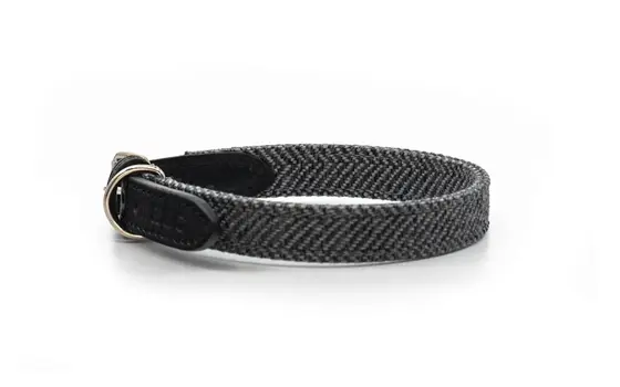 “Balmoral” Herringbone & Leather Dog Collar – by Ralph & Co