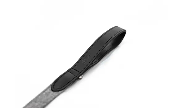 “Eton” Fabric & Leather Dog Lead – by Ralph & Co