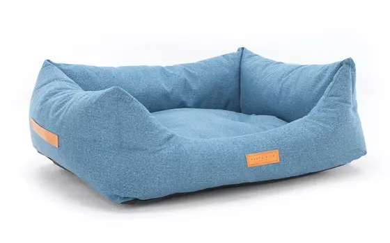 “Rayleigh” Chenille Nest Dog Bed – by Ralph & Co