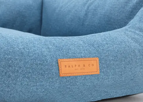 “Rayleigh” Chenille Nest Dog Bed – by Ralph & Co