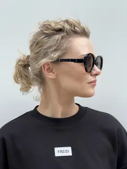 Noir Luxe