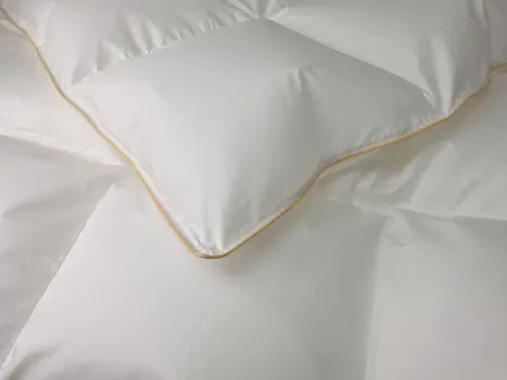 Crown- Baffle wall 100% Hungarian Goose Down, sateen cotton comforter