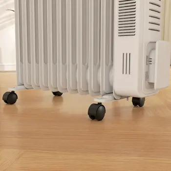 HOMCOM 2.5kW 11 Fin Oil-Filled Radiator in White