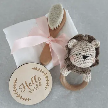 Crochet Giftbox Lion